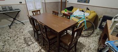 Tavolo da cucina in legno estendibile