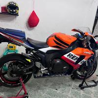 Honda cbr1000rr
