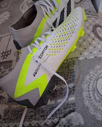 Scarpe da calcio Adidas Predator Accuracy - NUOVE 
