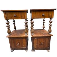 Coppia comodini Luigi Filippo in noce antichi
