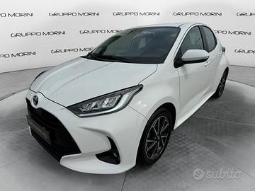 Toyota Yaris Hybrid Trend MY22