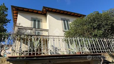 CASA INDIPENDENTE A PISTOIA