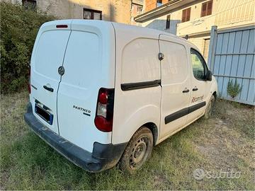 RICAMBI PEUGEOT PARTNER 1.5 DIESEL ALLUVIONATO