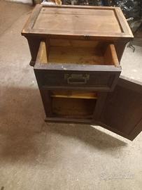 comodini da camera anni 900 n2