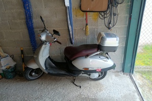Aprilia Habana vespa