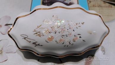 scatoline in porcellana 