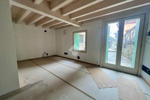 4 LOCALI A PONTE DI LEGNO