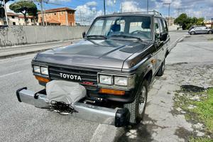 Toyota Land Cruiser (hj61 4p 4.0 td S.W.G)