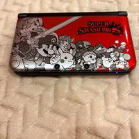 Nintendo 3DS XL edizione limitata Super Smash Bros