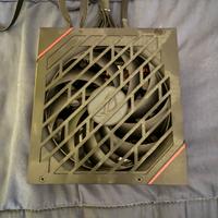 Alimentaore Rog Strix 550w