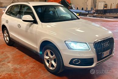 Audi Q5 quattro s tronic