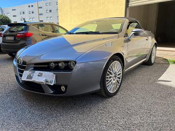 Alfa Romeo Spider 2.4 TD Esclusive