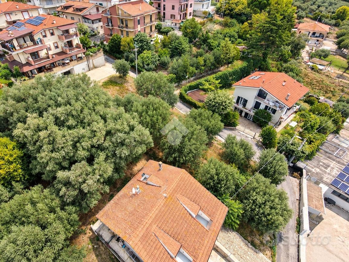 TERRENO A GIULIANOVA - Vista 5
