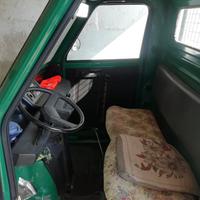 Piaggio Ape P703