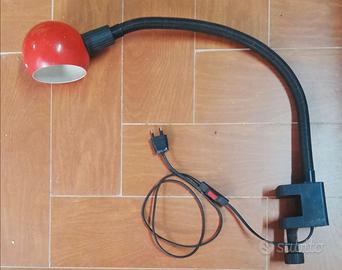 Lampada da tavolo vintage a vite