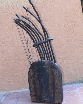 Strumenti musicali tribali autentici