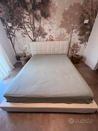 Letto matrimoniale in ecopelle bianco