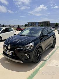 Renault Captur Plug in Hybrid Intense
