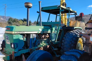 TRATTORE JOHN DEERE 100 CV DOPPIA TRAZIONE BRACCIO