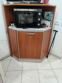 Mobile angolare da cucina