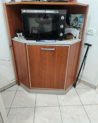 Mobile angolare da cucina