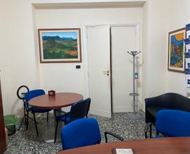 Stanza uso ufficio a cosenza centro