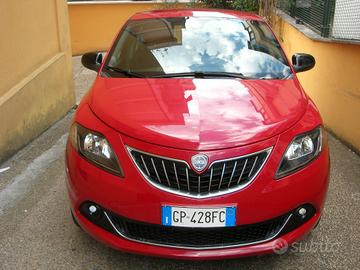 Lancia Ypsilon 1.0 FireFly 5 porte S&S Hybrid Gold