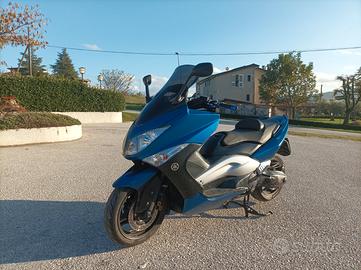 Yamaha T Max - 2008