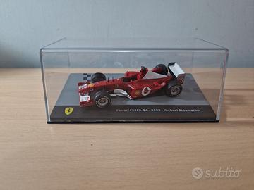 Ferrari F2003-GA 1:43 Schumacher + fascicolo