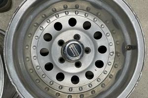 Cerchi per jeep tj 15 pollici