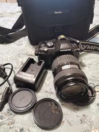 Olympus e-420 con Zuiko Pro 14-54 e 40-150 Japan