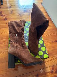 Stivali e stivaletti