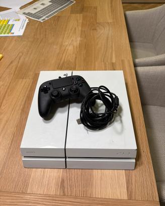 Playstation 4 bianca