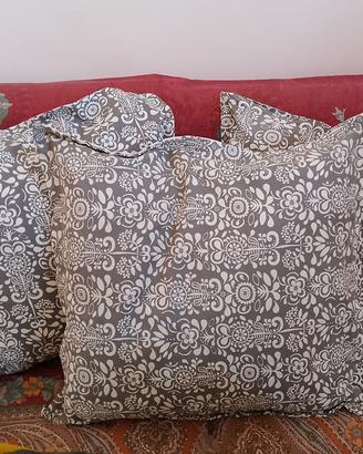 3 cuscini x salotto o x giardino 60x60