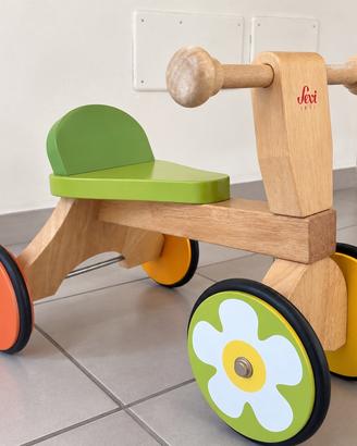 Sevi 1831 Baby Buggy triciclo cavalcabile in legno