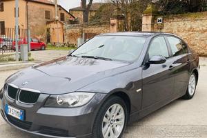 Bmw e90 320i