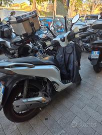 Honda SH 150 2017 valuto permuta - finanziamento