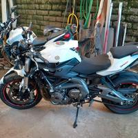 Moto Benelli BN 600 anno 04-2018 incidentata