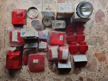 Stock lotto blocco faro stop 27 pezzi vespa grillo