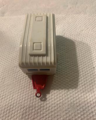 Modellino di rimorchio per caravan Welly
