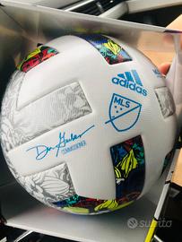 Pallone PRO da calcio Adidas