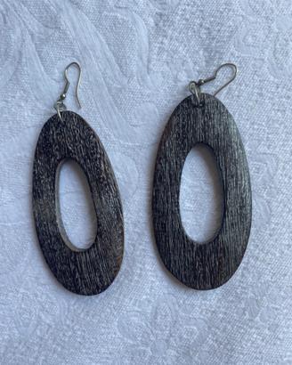 Orecchini in legno marrone e argento