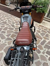 Caballero Fantic scrambler de luxe