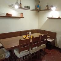 Arredo completo per taverna in legno