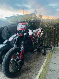 Aprilia SXV 550