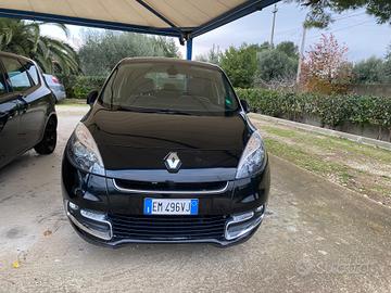 Renault Scenic Scénic X-Mod 1.5 dCi 110CV Luxe--- 