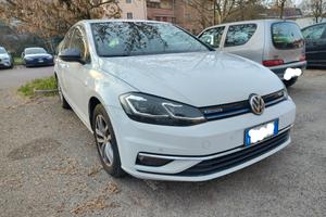 Golf 7.5  TGI 1.5cc 130cv DSG  executive  5 porte 