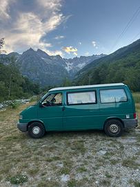Volkswagen T4 California