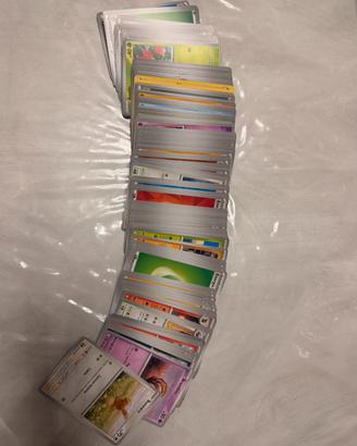 Pokemon lotto di carte miste