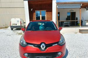 Renault Clio 1.2 75CV 5 porte Costume National